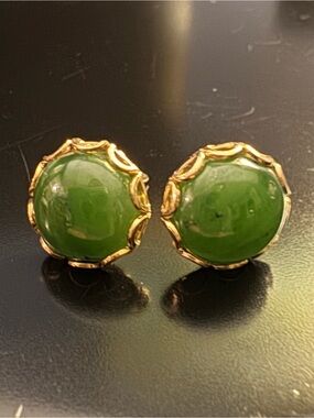 Nephrite Jade Gold Tone Stud Earrings - Classic Green Cabochon Design